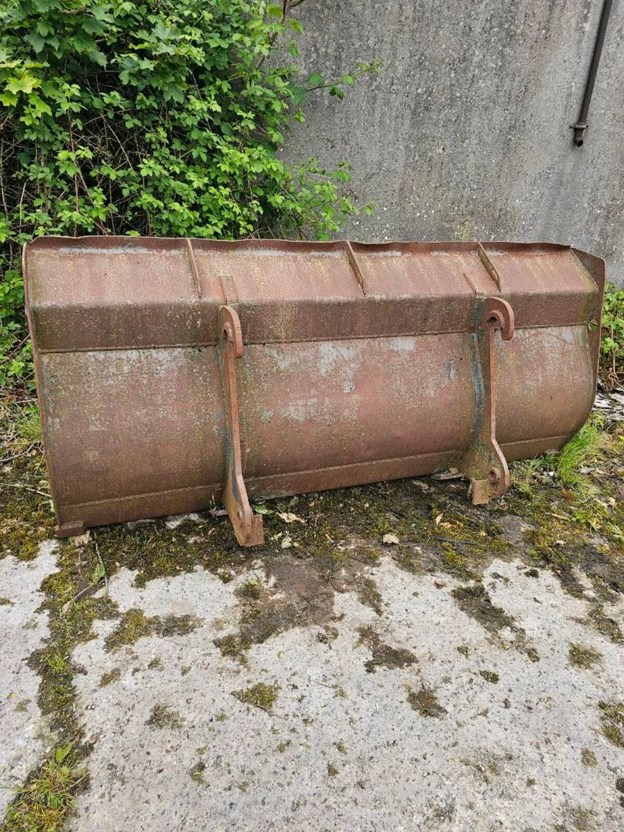 Bucket (jcb brackets) - Image 1