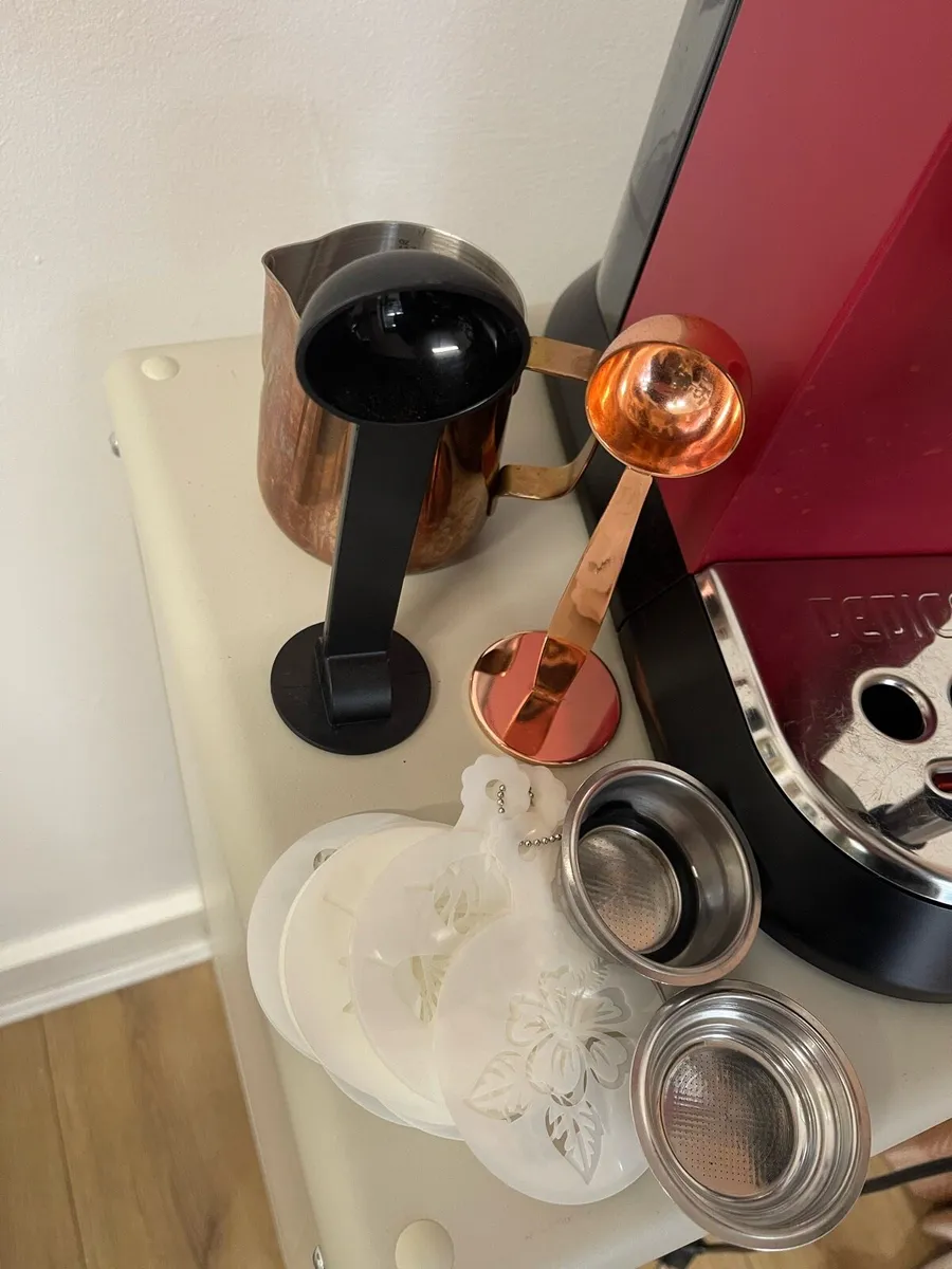 Delonghi dedica and assesories - Image 4