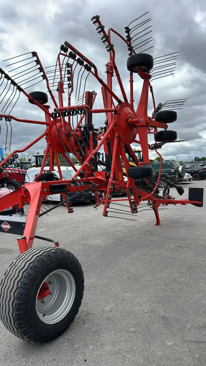 Kuhn GA7631 Rake - Image 2