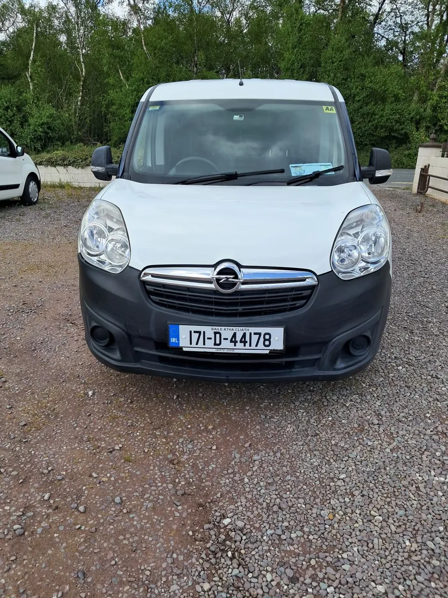 Opel Combo 2017 - Image 1