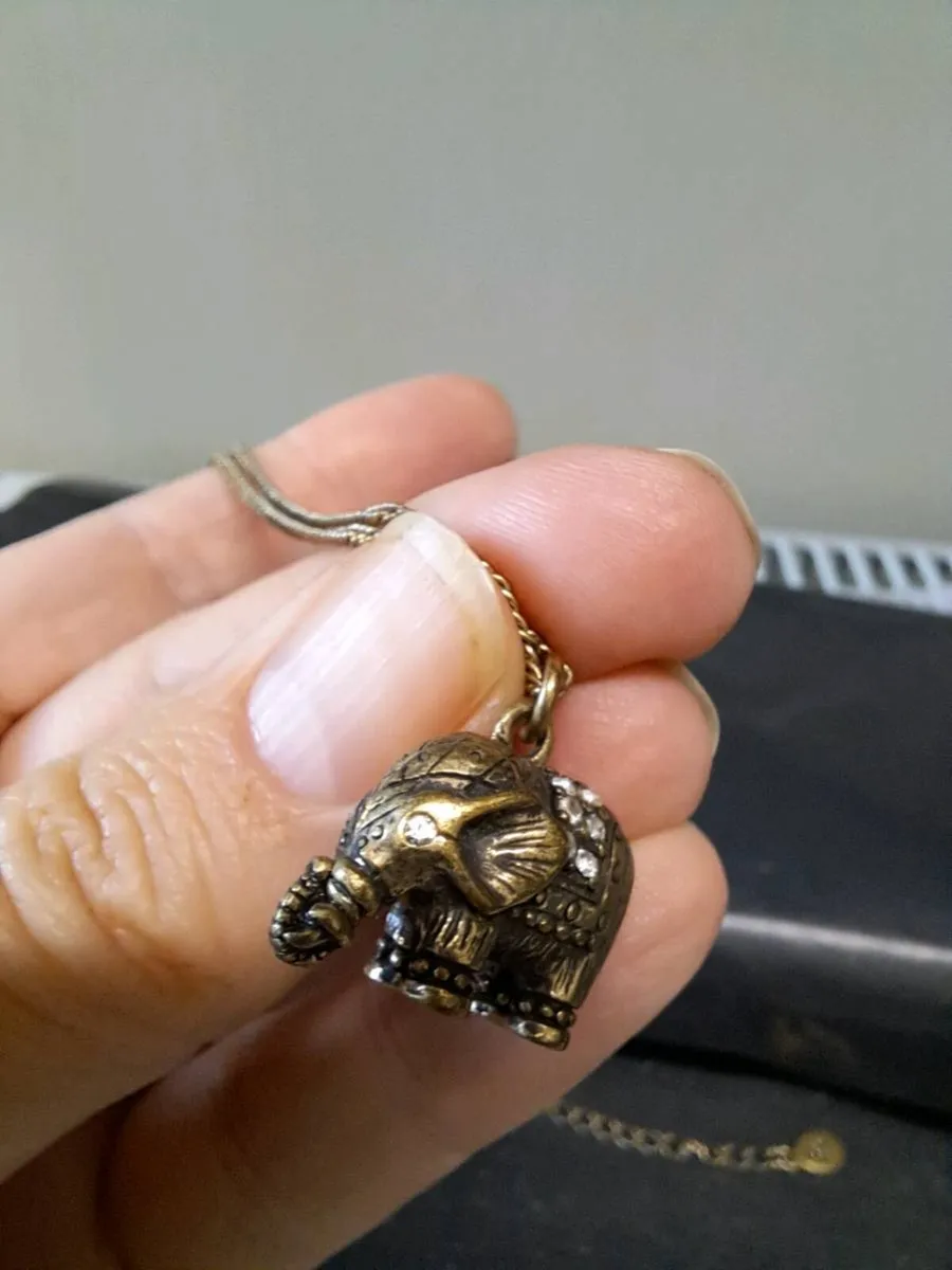 Vintage Style Accessorize Elephant Necklace - Image 4
