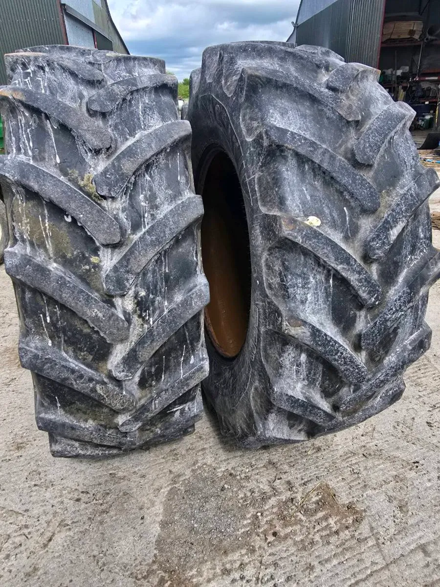 Tractor tyres - Image 2