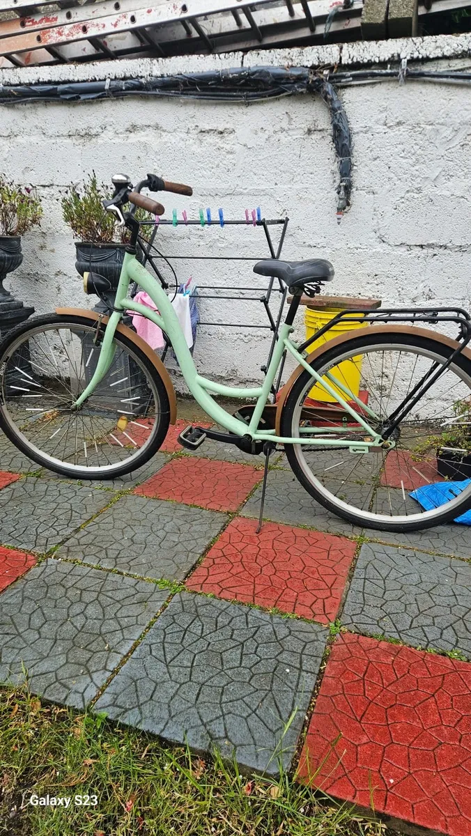 Vintage Bike - Image 2