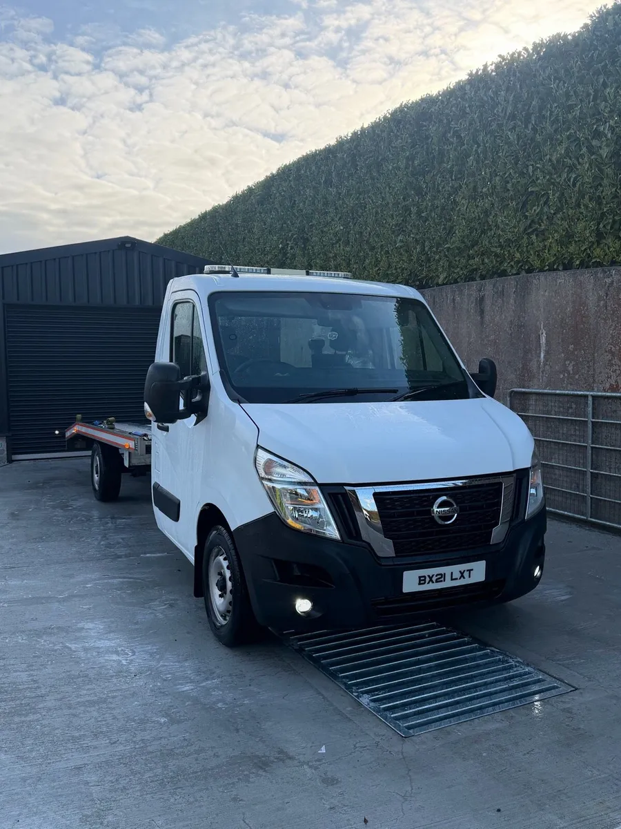 NISSAN NV400 RECOVERY LORRY - Image 1