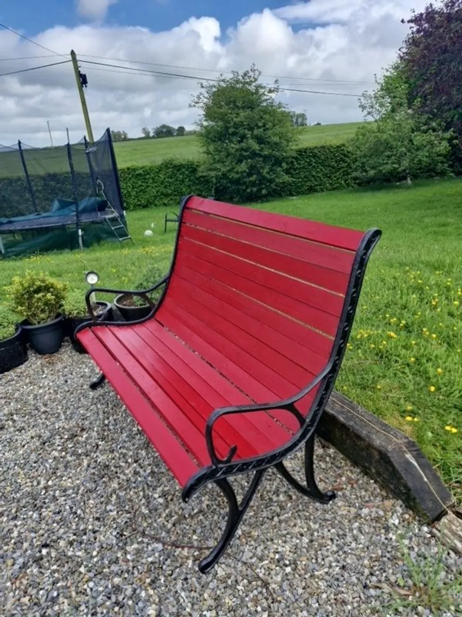 bench - Image 1