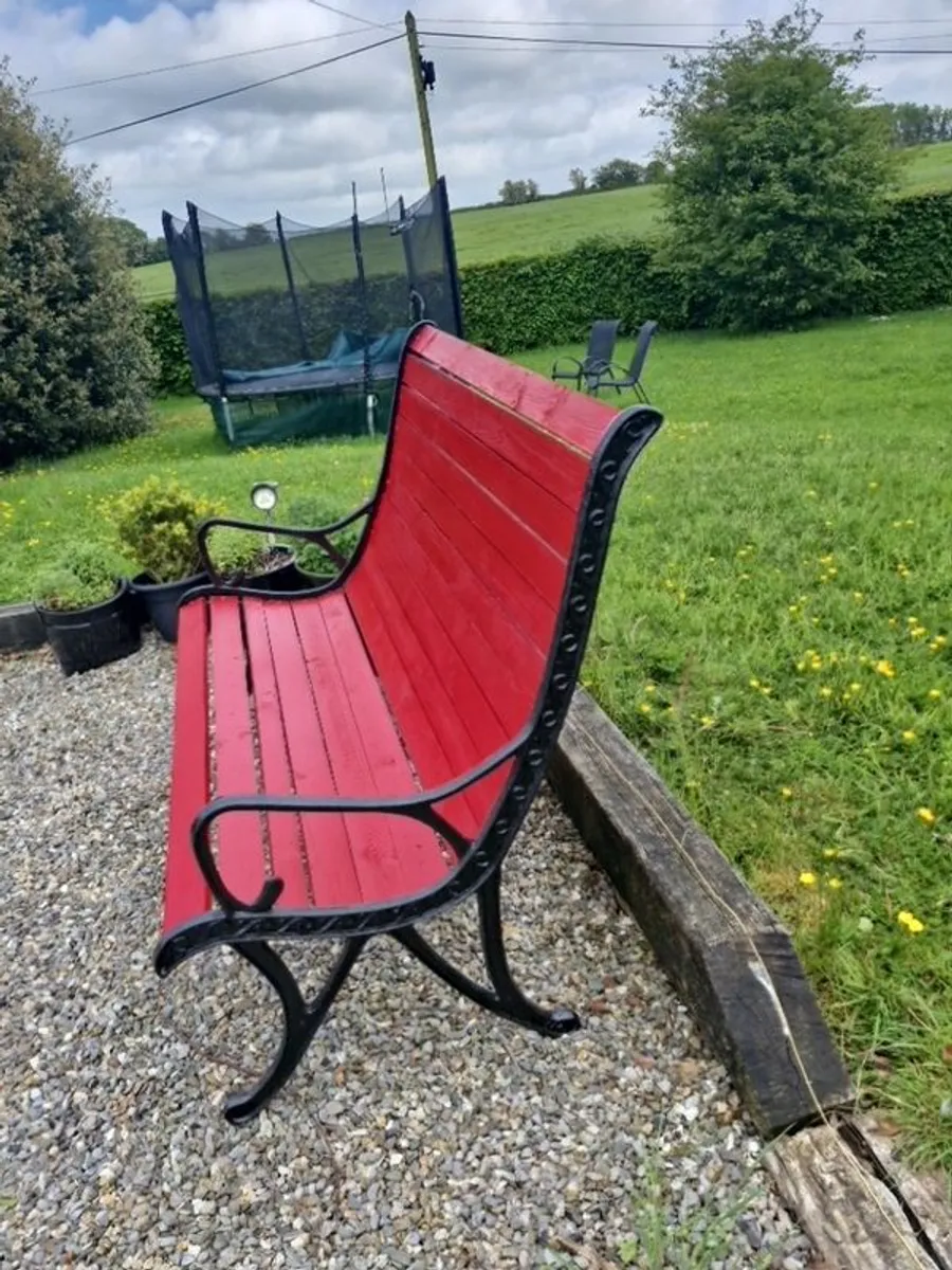bench - Image 3