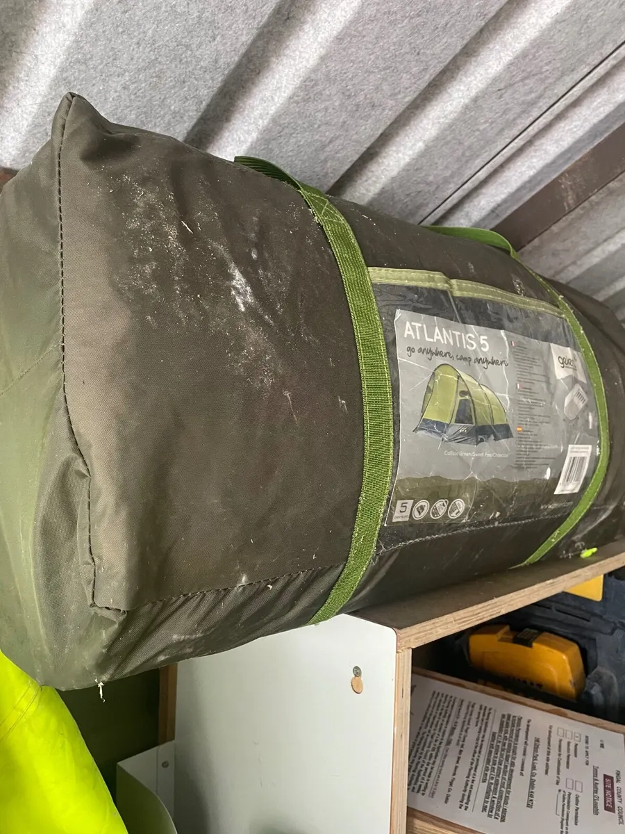 Tent - Image 1