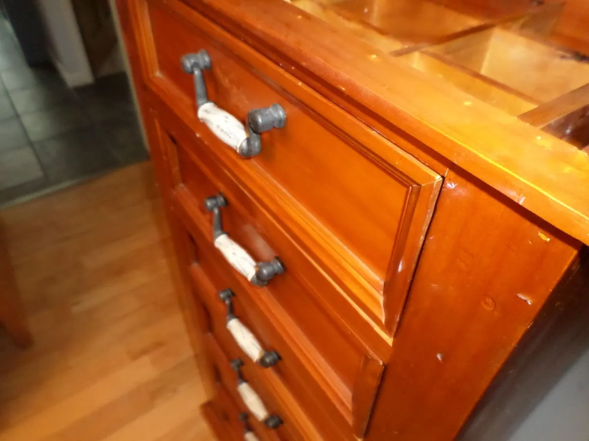 Tall Boy in beautiful solid wood - Image 3