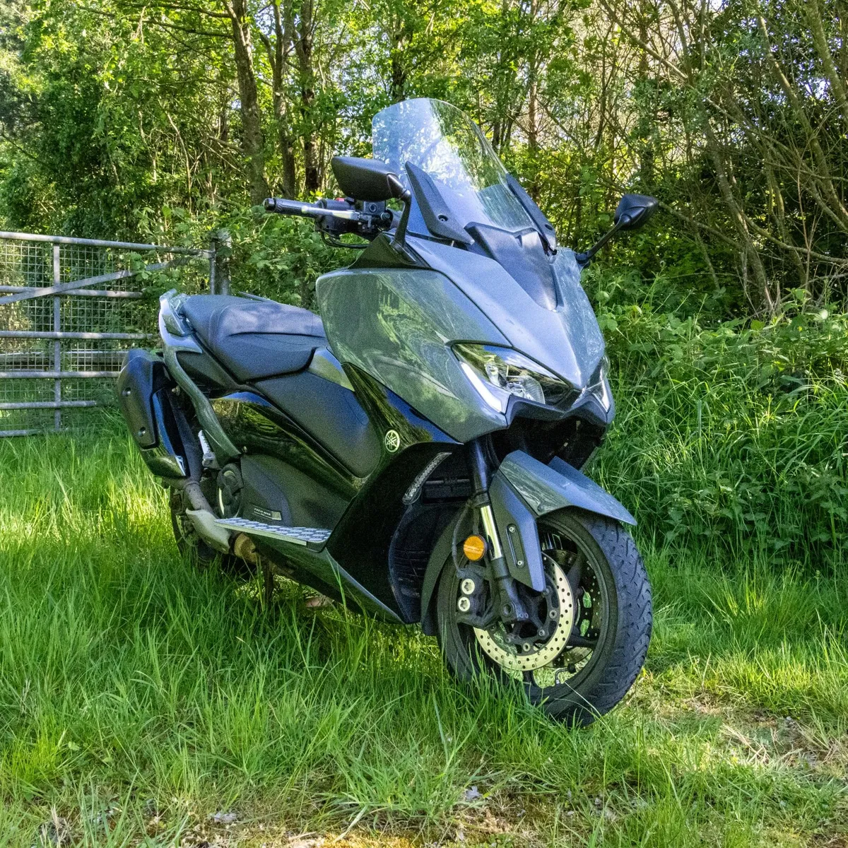 YAMAHA T-Max TechMax 560 (2021) Top Spec - Image 3