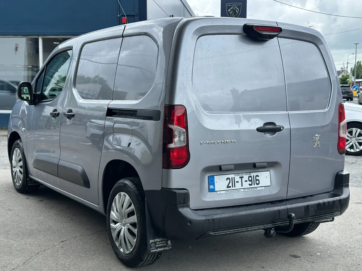 Peugeot Partner Professional Plus 1.5HDI 1000KG - Image 3