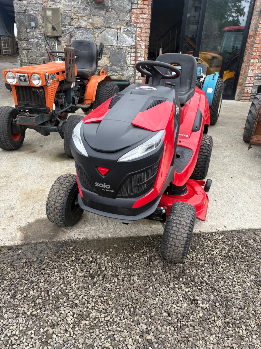 Solo Ride on lawn mower - Image 2