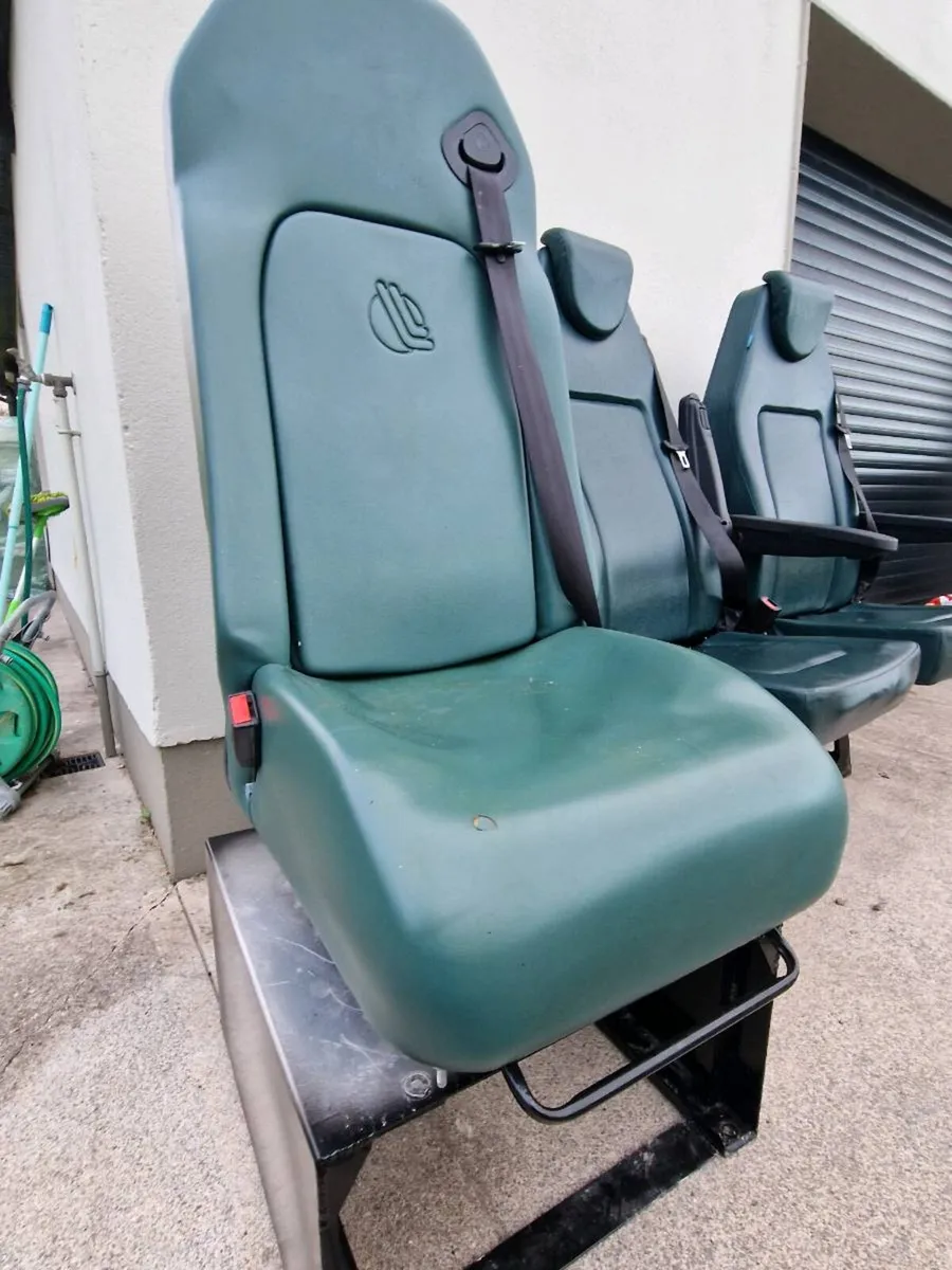 Ambulance seats - Image 3
