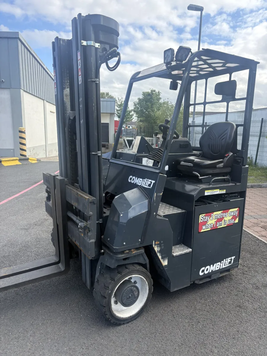 COMBILIFT CBE4000 - Image 1