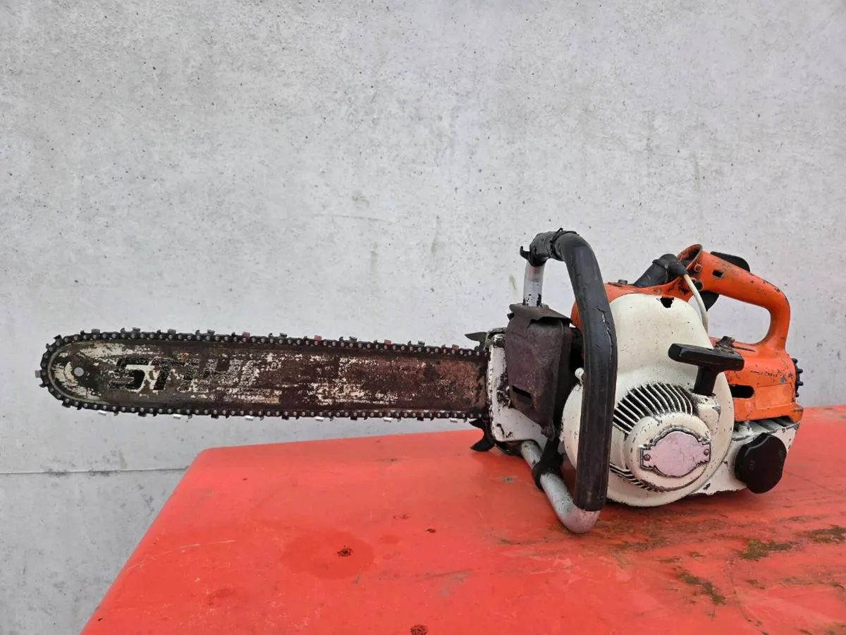 Stihl 08s saw - Image 1