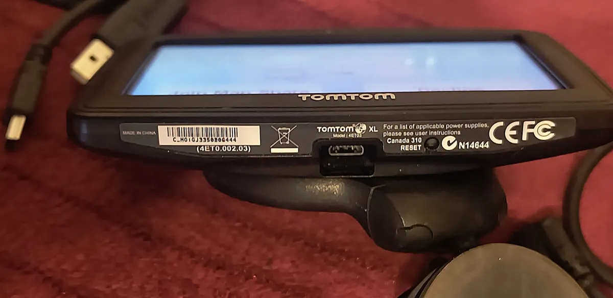 TOMTOM XL GPS Navigation System - Image 4
