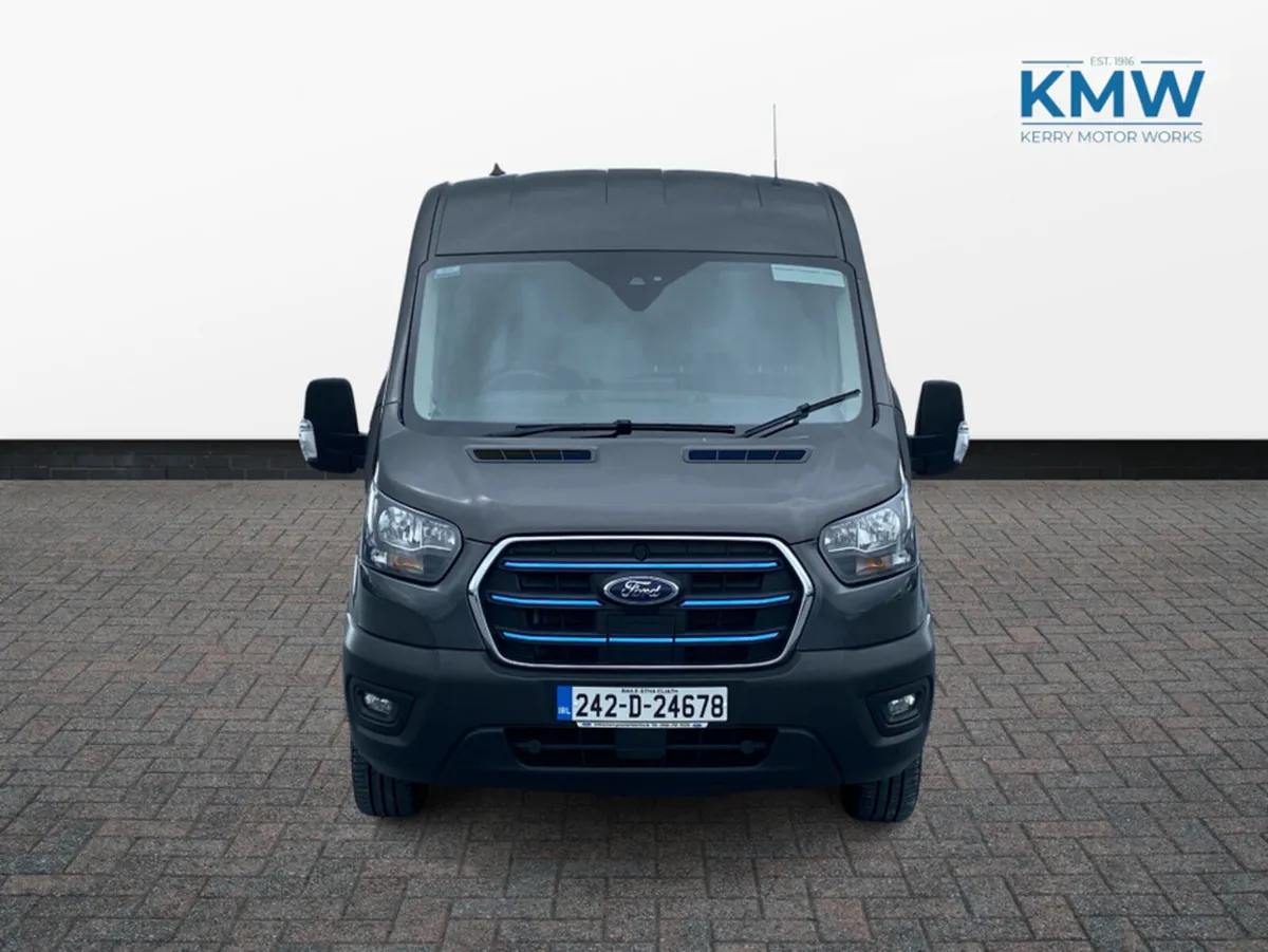 Ford Transit E-Transit 350 Trend - Image 3