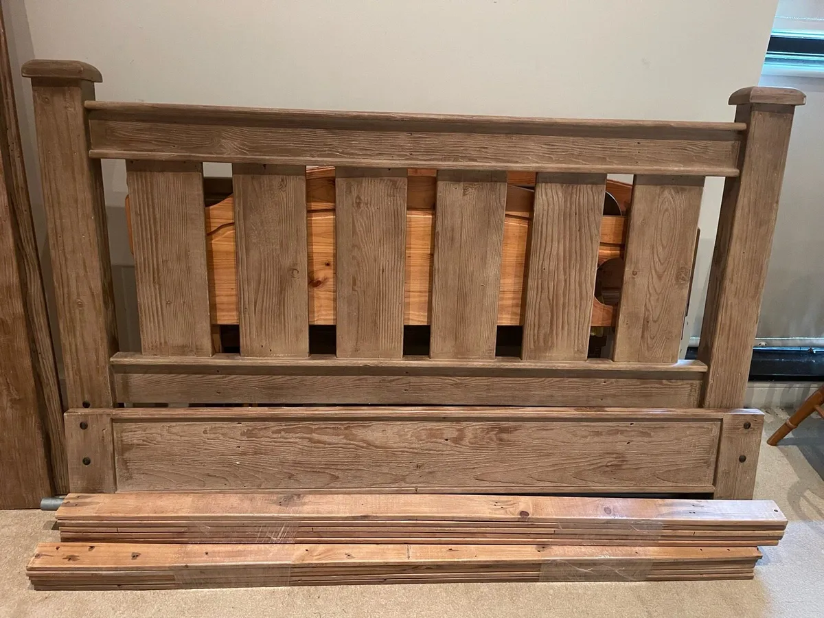 Beautiful Solid Rustic Wooden 6Ft SuperKing Bed - Image 2