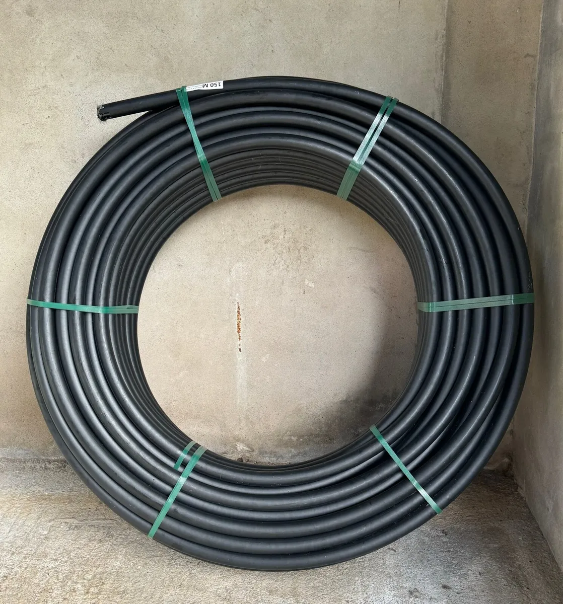 1 1/4" Normal Gauge x 150m Roll Hydrodare - Image 1