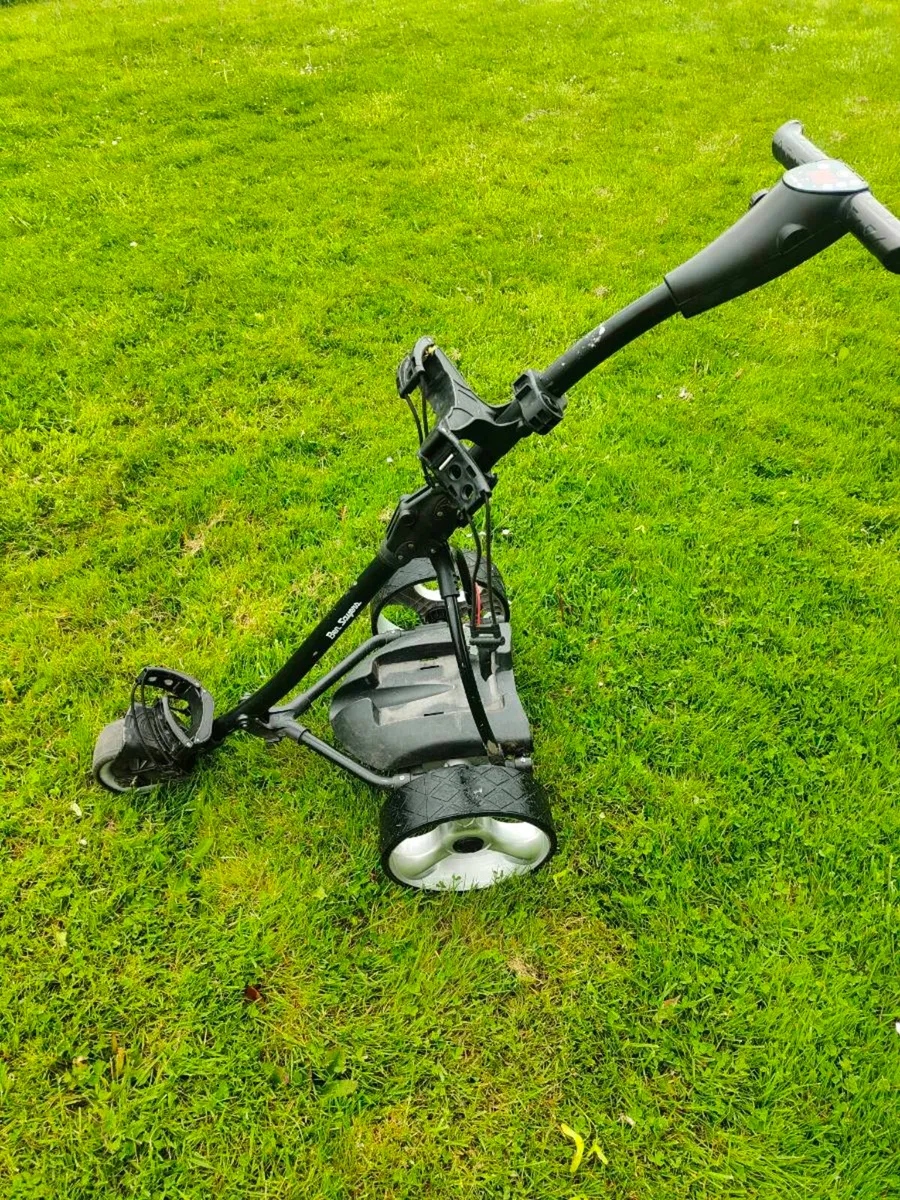 Ben Sayers golf trolley - Image 1