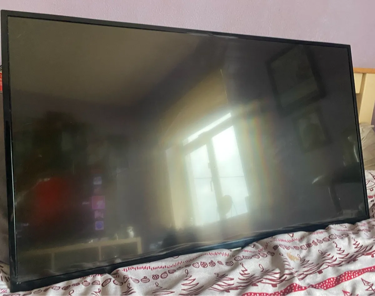 40 inch Philips tv (with Amazon firestick) - Image 1
