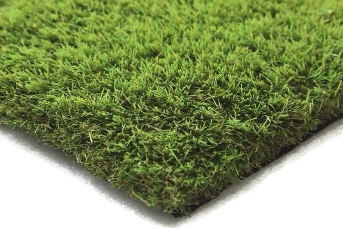 Brand New 40MM Artificial Grass - Image 4