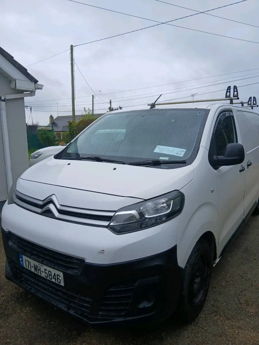 Van - Image 2
