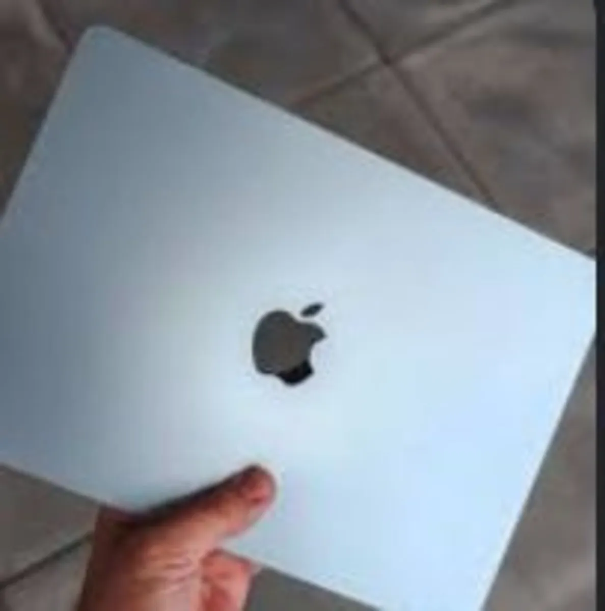 AS NEW: Apple MacBook Air M4 (2025) – 16GB RAM / 2 - Image 3