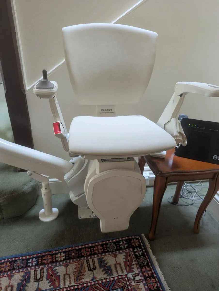 StairliftOtolift  Stairlift - Image 2