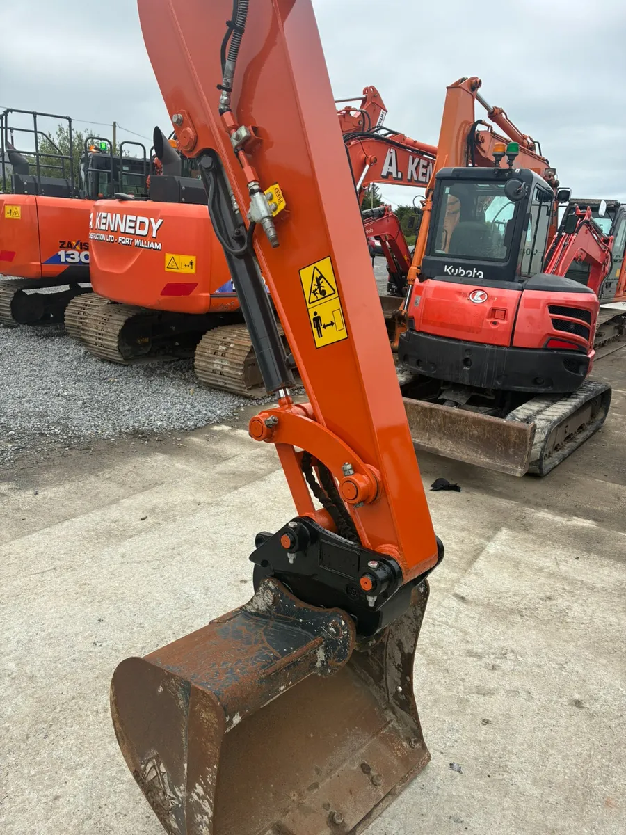HitachiZX48U - Image 2