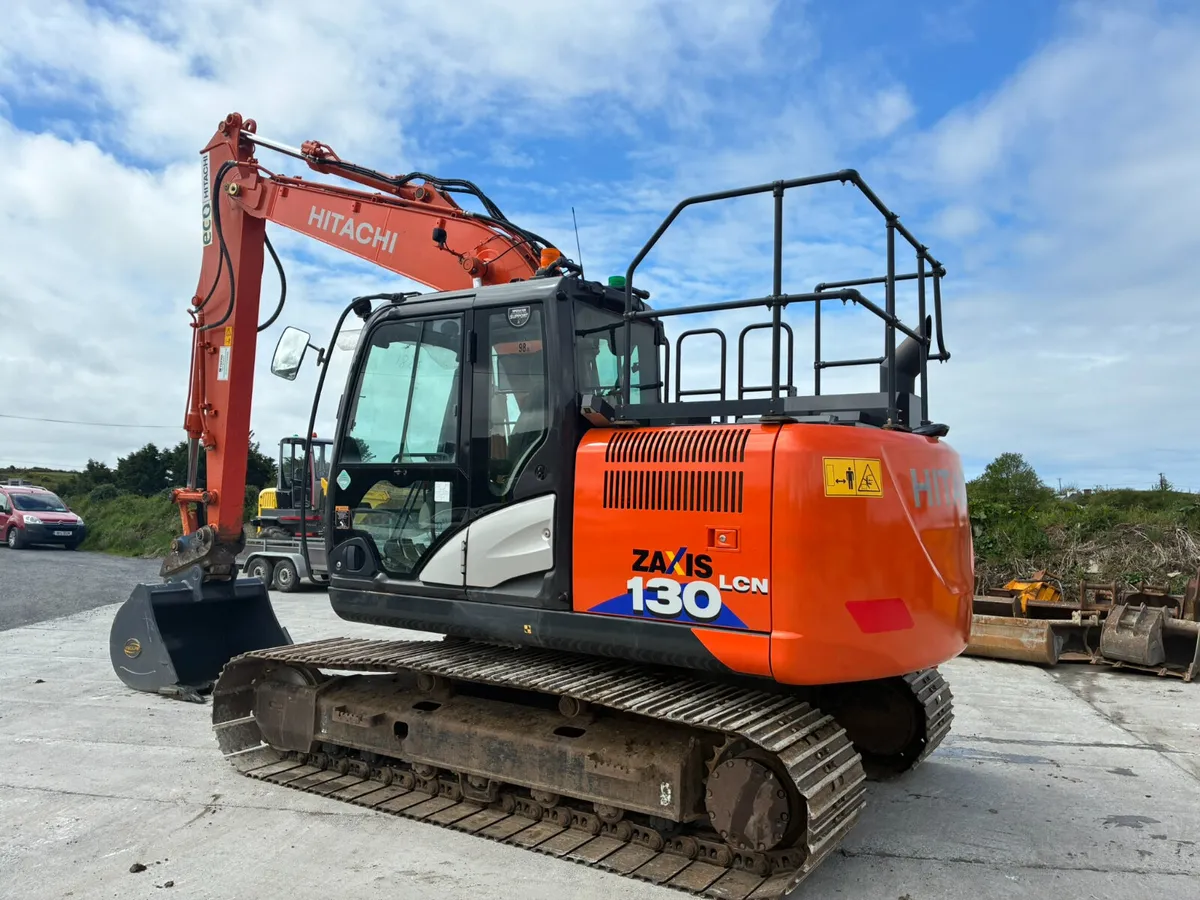 Hitachi ZX130-6 - Image 3