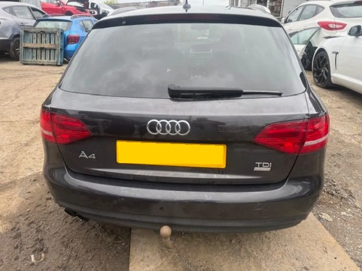 2014 AUDI A4 2.0L-D - Image 4