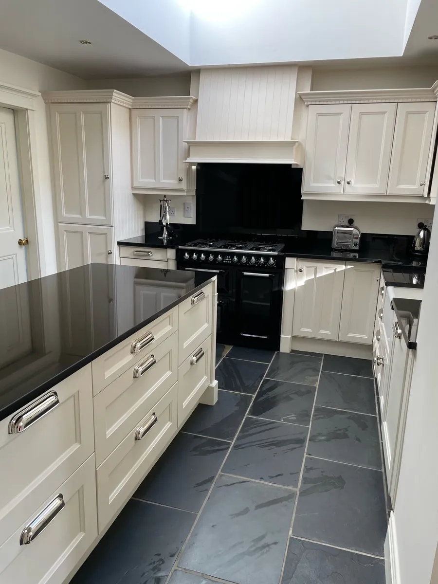 Kitchen - Image 1