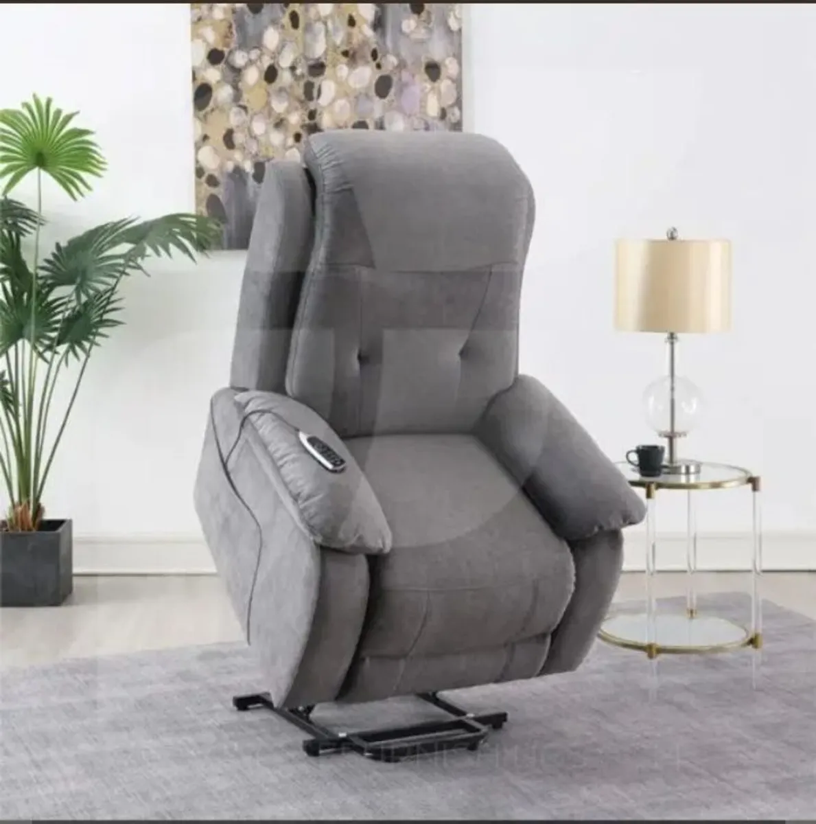 Linda Lift & Rise Massage Chair / 2 Colours - Image 3