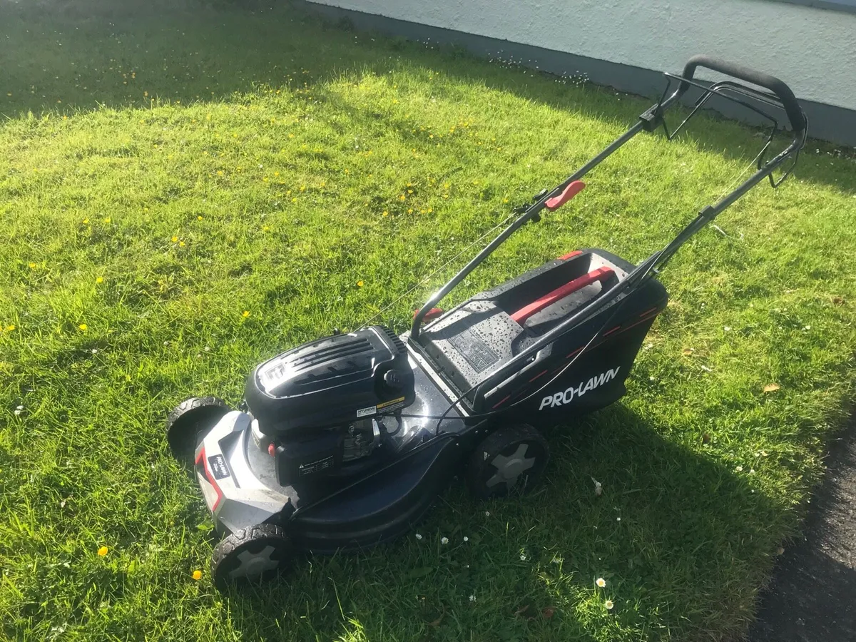 Pro lawn self drive lawnmower - Image 4