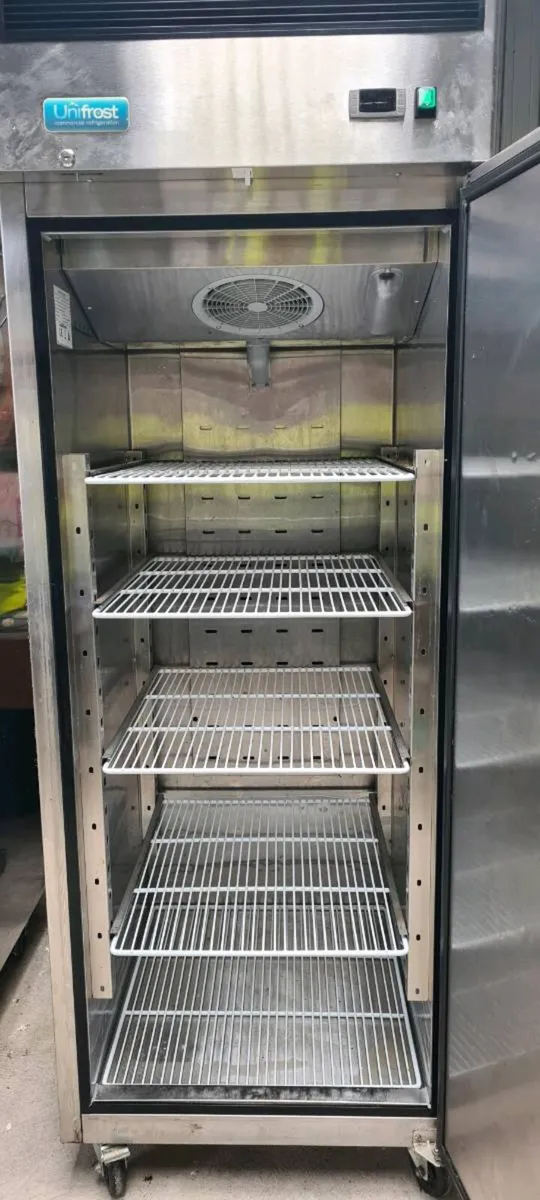 Single door fridge - Image 2