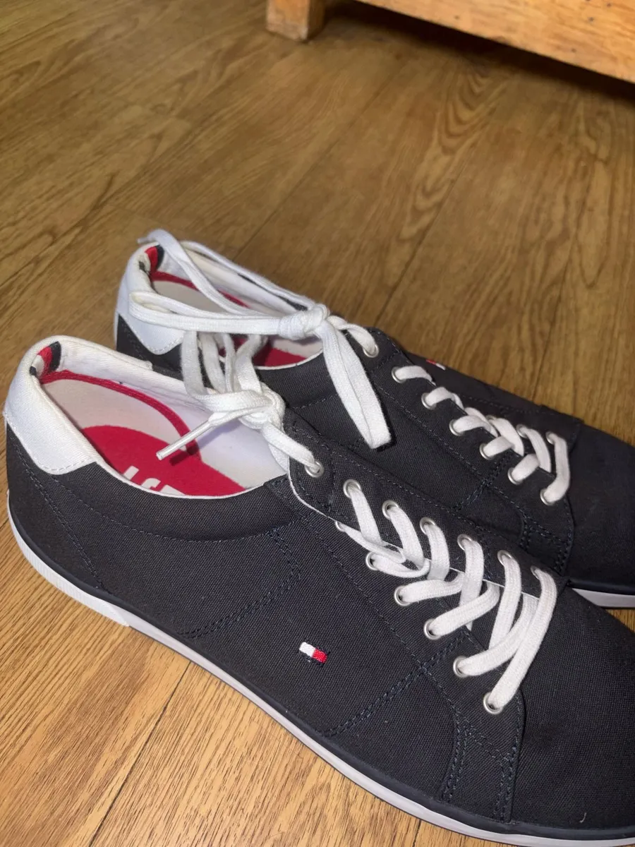 Tommy Hilfiger Harlow Canvas Trainers UK 9 Navy - Image 2