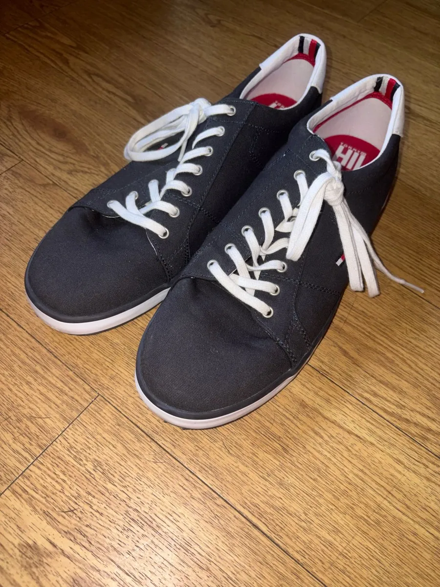 Tommy Hilfiger Harlow Canvas Trainers UK 9 Navy - Image 3