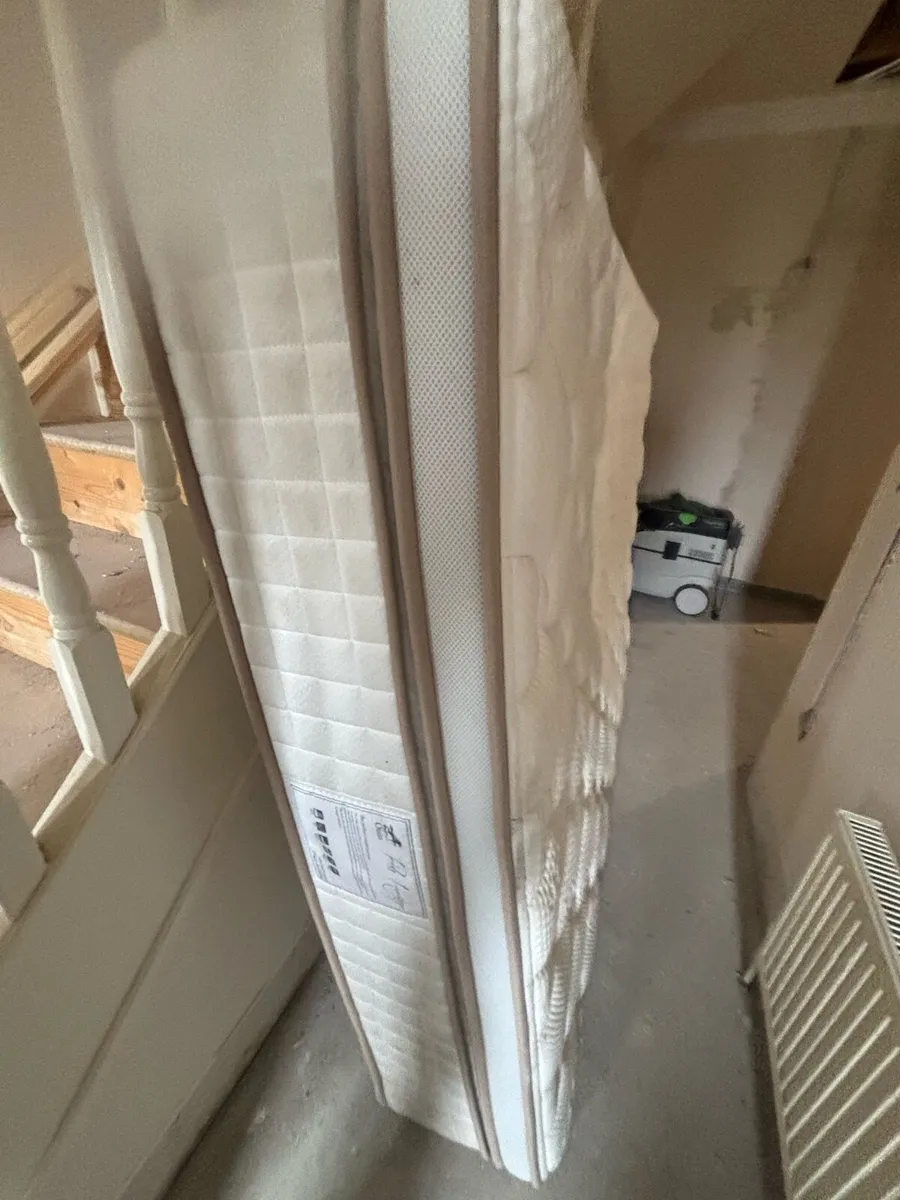 Mattress - Image 3