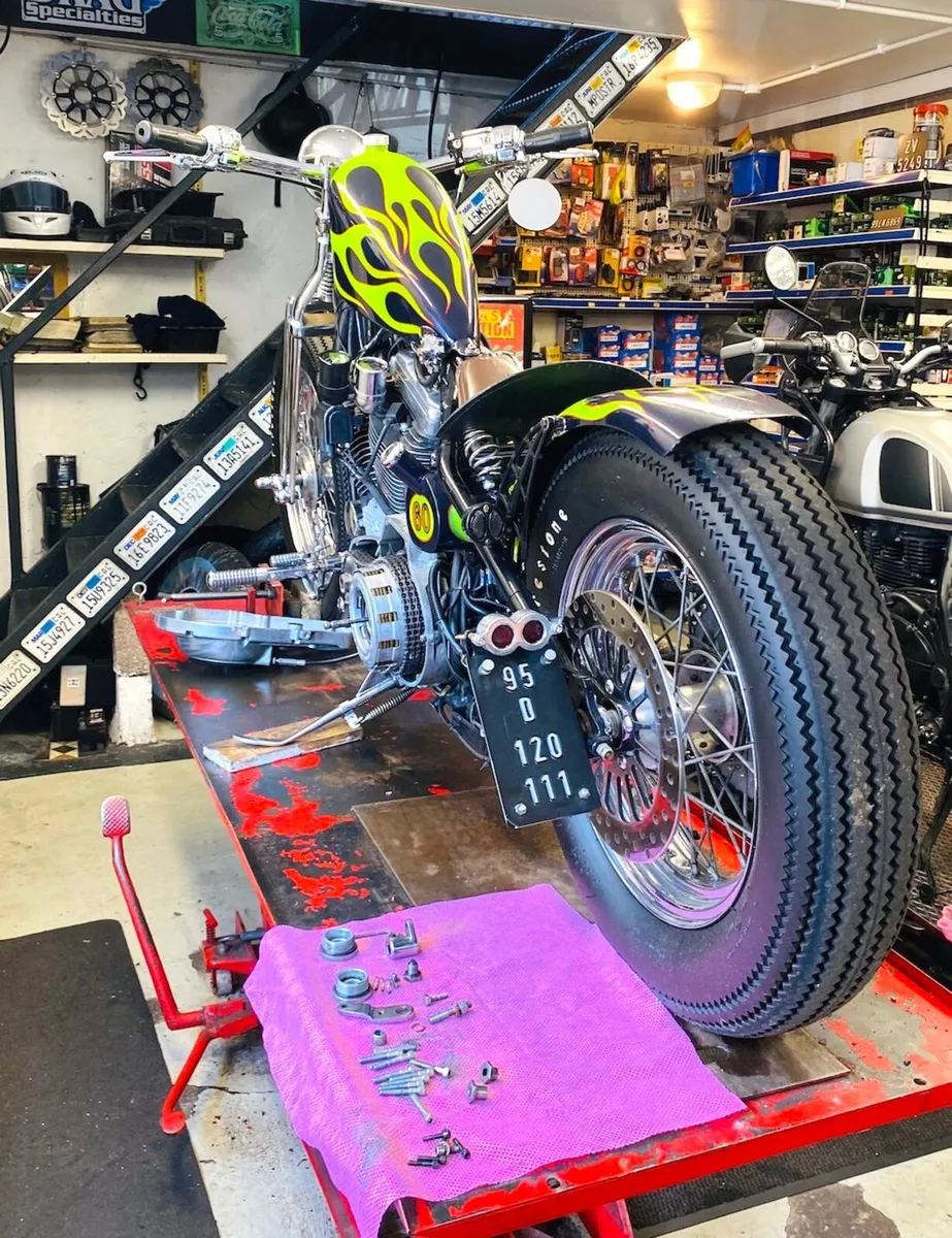 Harley Davidson Bobber & Dyna Wild Glide - Image 3