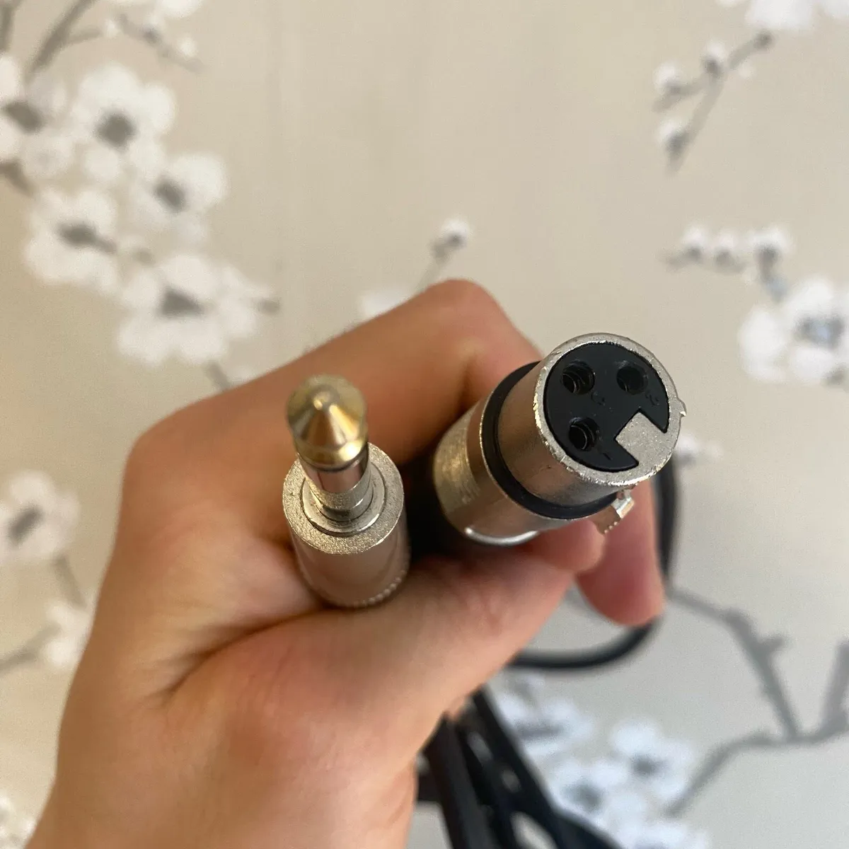 Female XLR to male 1/4” mono Jack - Image 2