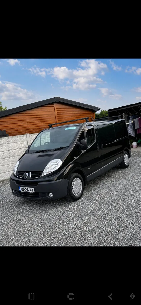 132 renault traffic Lwb , Doe Test 09/26 & Taxed - Image 1