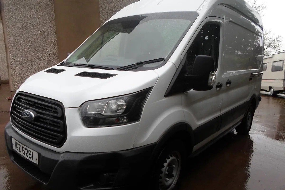 Ford Transit 2018 - Image 2