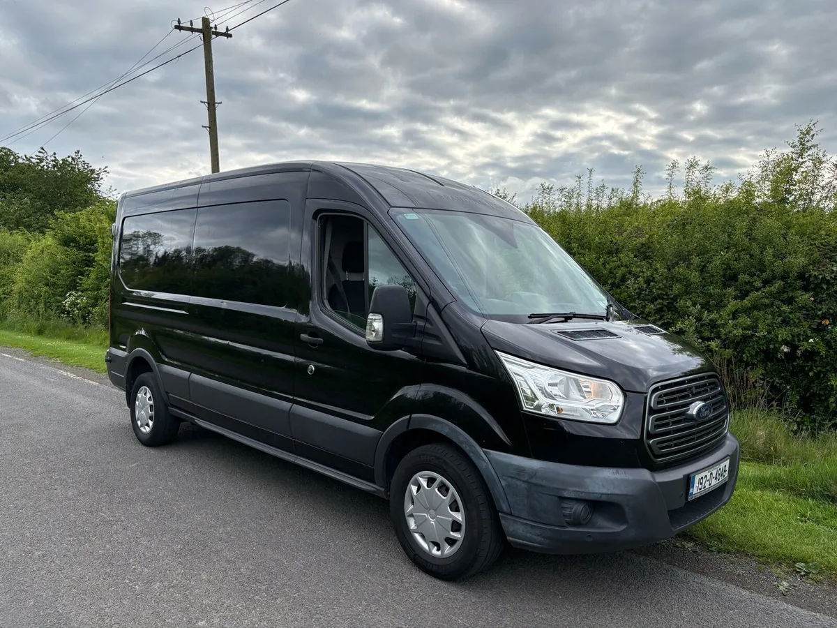 Ford Transit - Image 2