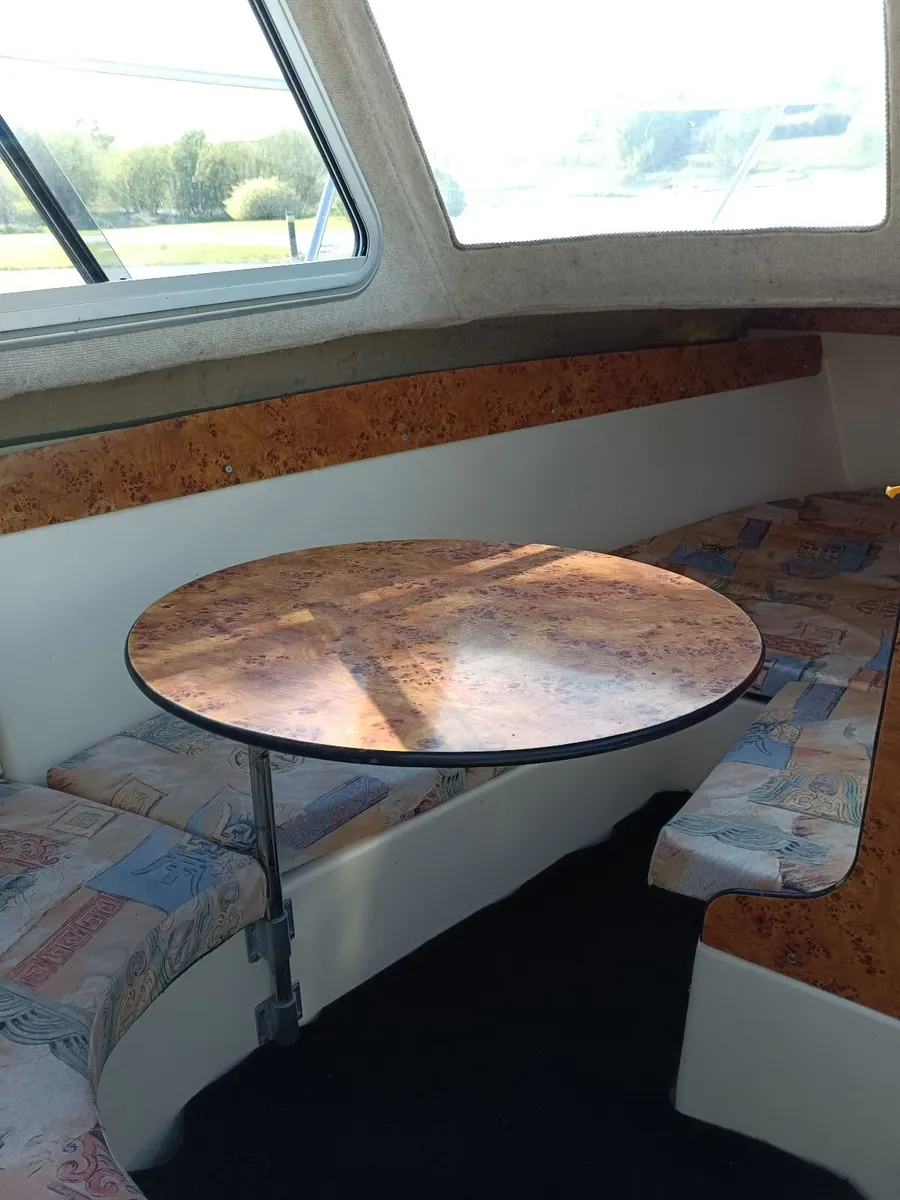 21ft Ultramar - Image 4