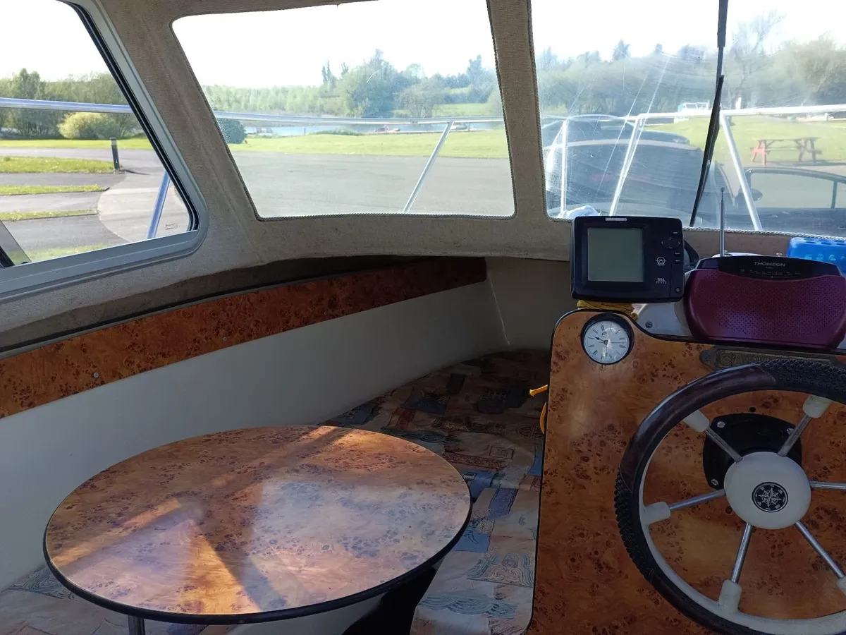21ft Ultramar Sea fishing boat - Image 4