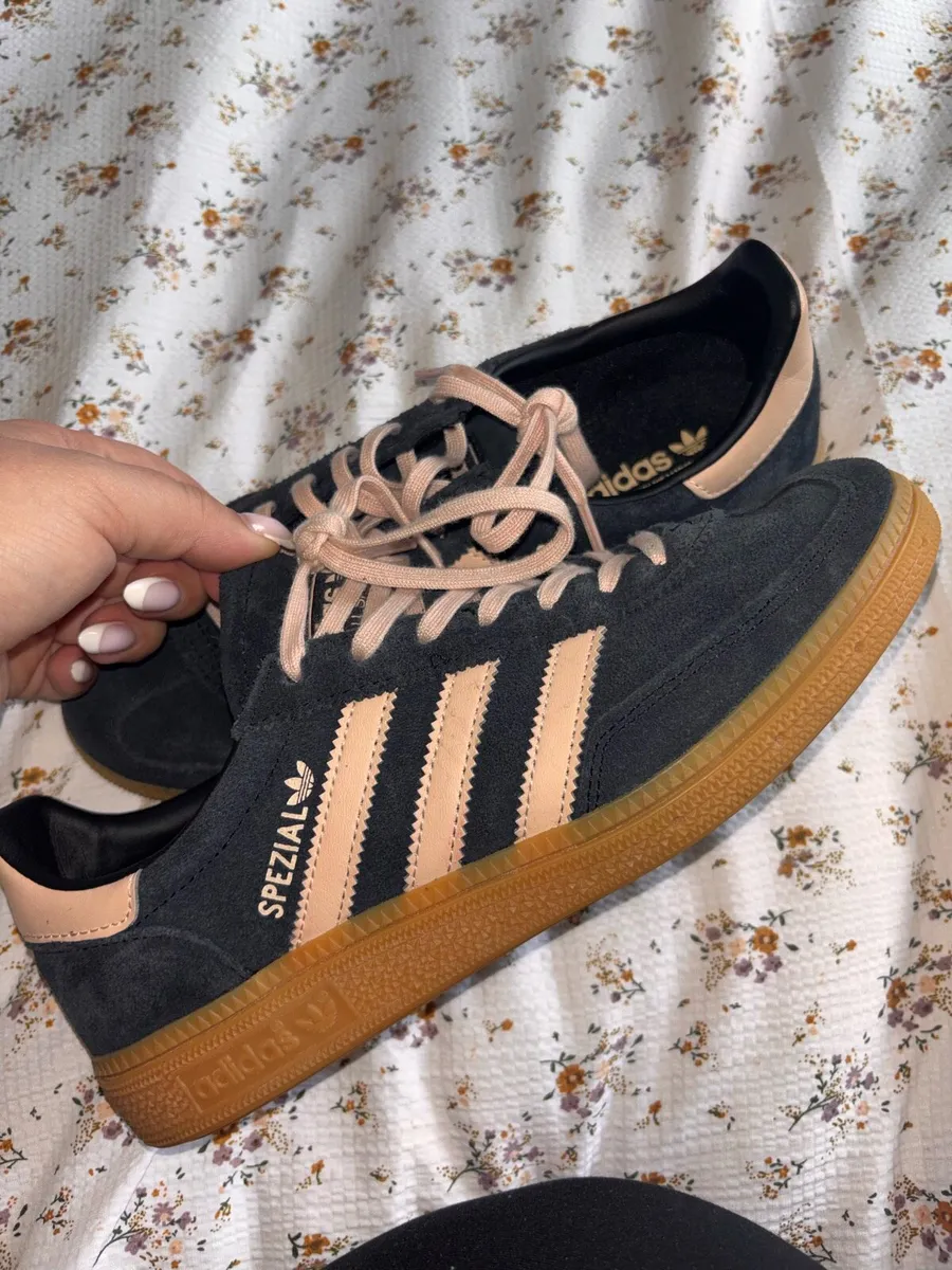 Adidas Spezial - Image 2