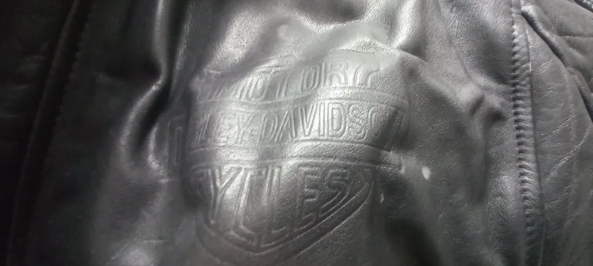 Rare Find Harley Davidson Leather Bomber Jacket - Image 2