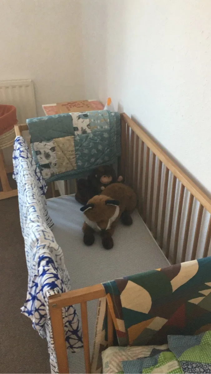 Wooden Scandi Cot & Mattress & Protector - Image 2