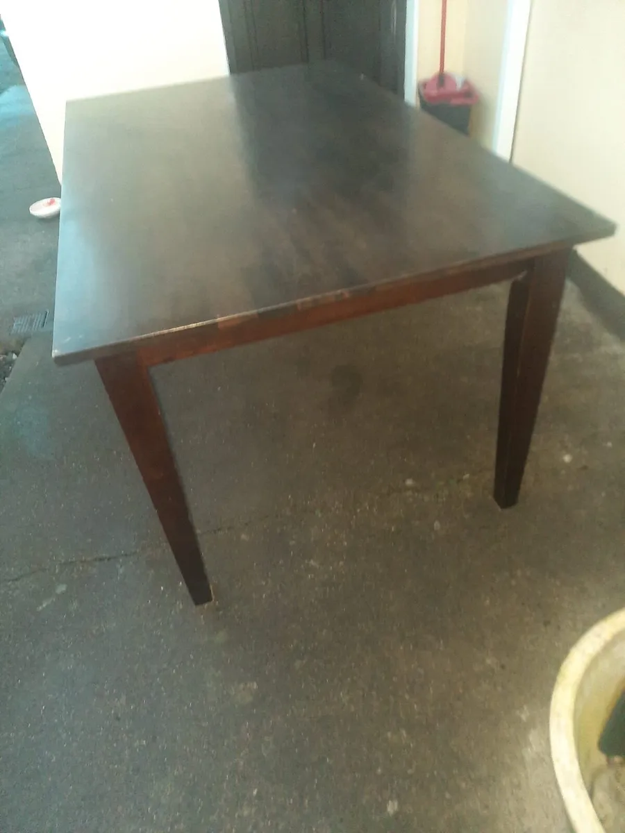 Kitchen table - Image 4