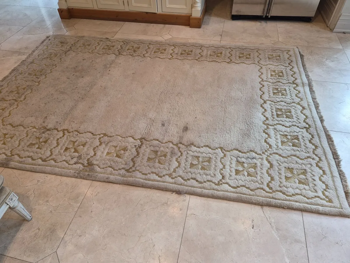 Rug - Image 1